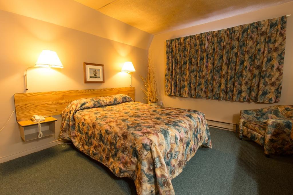 Travelodge By Wyndham Дрюммондвилл Номер фото